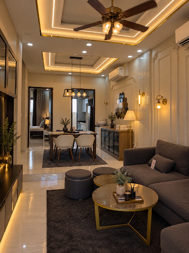 Living & Dining Space